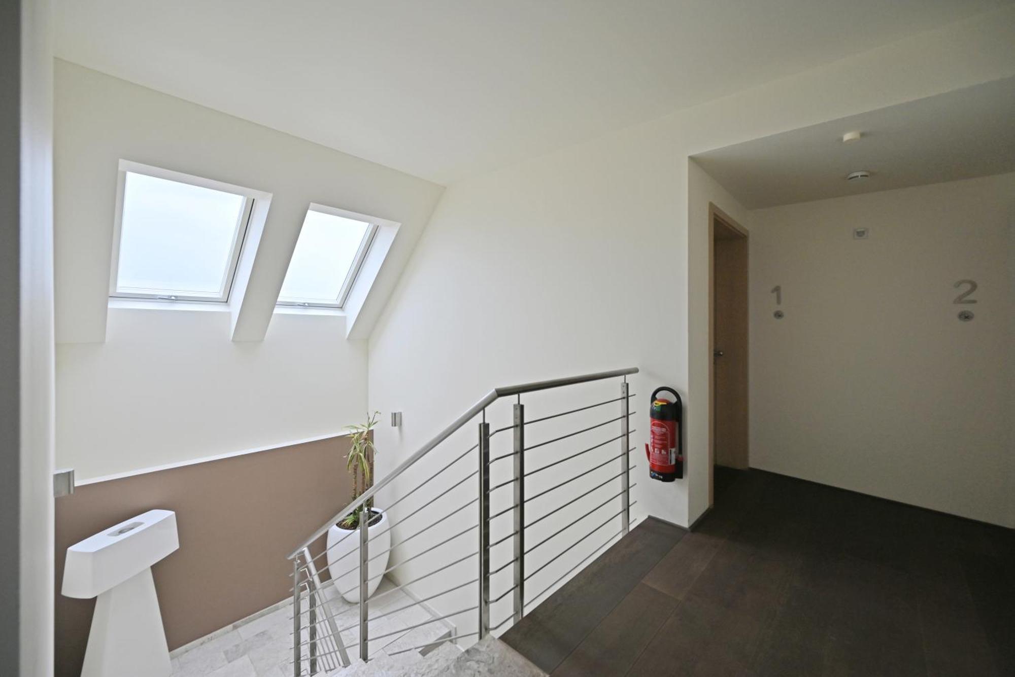 Modernes & Gepflegtes Hotelzimmer Mit Kueche! Bernstadt  Luaran gambar